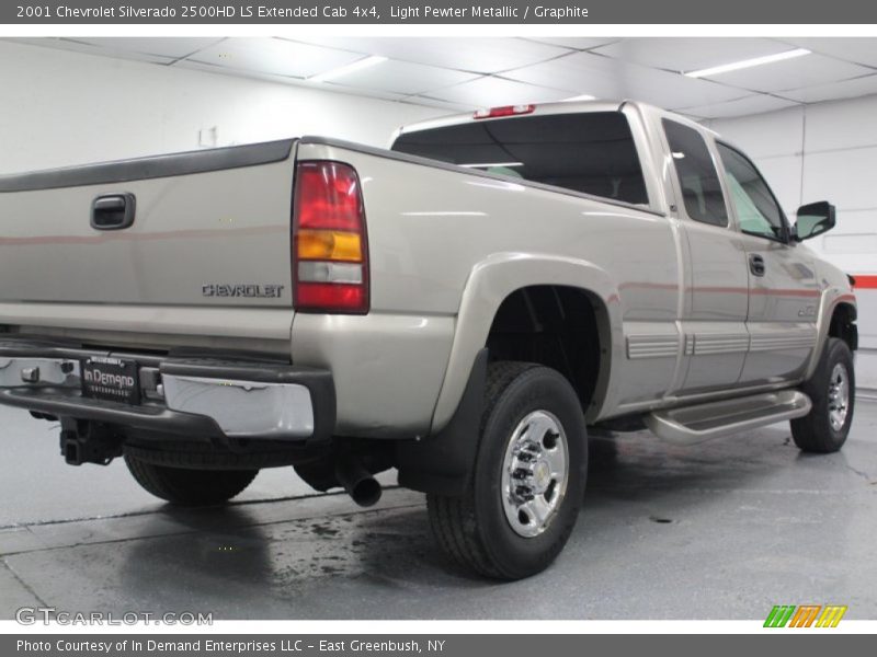 Light Pewter Metallic / Graphite 2001 Chevrolet Silverado 2500HD LS Extended Cab 4x4