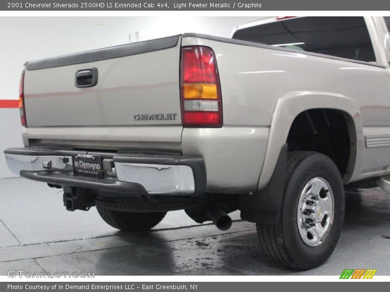 Light Pewter Metallic / Graphite 2001 Chevrolet Silverado 2500HD LS Extended Cab 4x4