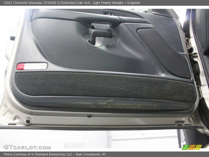 Light Pewter Metallic / Graphite 2001 Chevrolet Silverado 2500HD LS Extended Cab 4x4