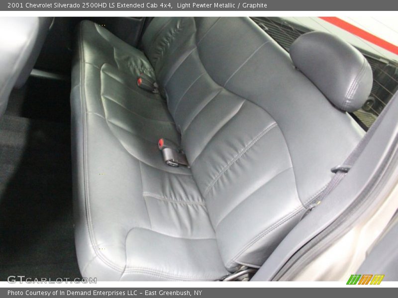 Light Pewter Metallic / Graphite 2001 Chevrolet Silverado 2500HD LS Extended Cab 4x4