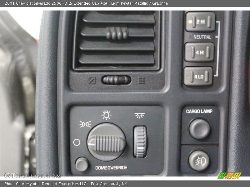Light Pewter Metallic / Graphite 2001 Chevrolet Silverado 2500HD LS Extended Cab 4x4