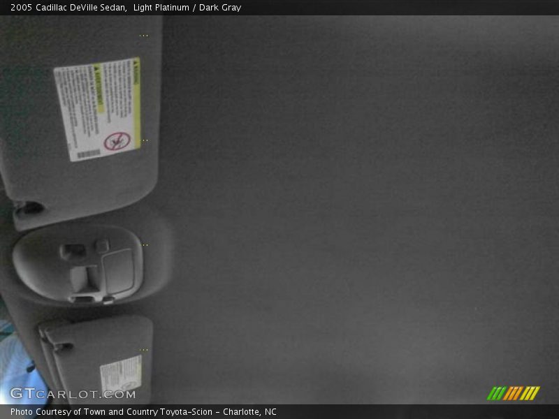 Light Platinum / Dark Gray 2005 Cadillac DeVille Sedan