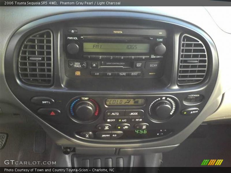 Phantom Gray Pearl / Light Charcoal 2006 Toyota Sequoia SR5 4WD