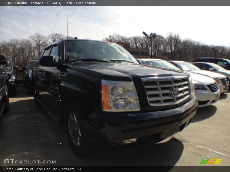 Black Raven / Shale 2004 Cadillac Escalade EXT AWD