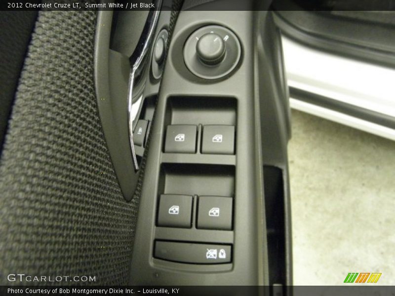 Summit White / Jet Black 2012 Chevrolet Cruze LT