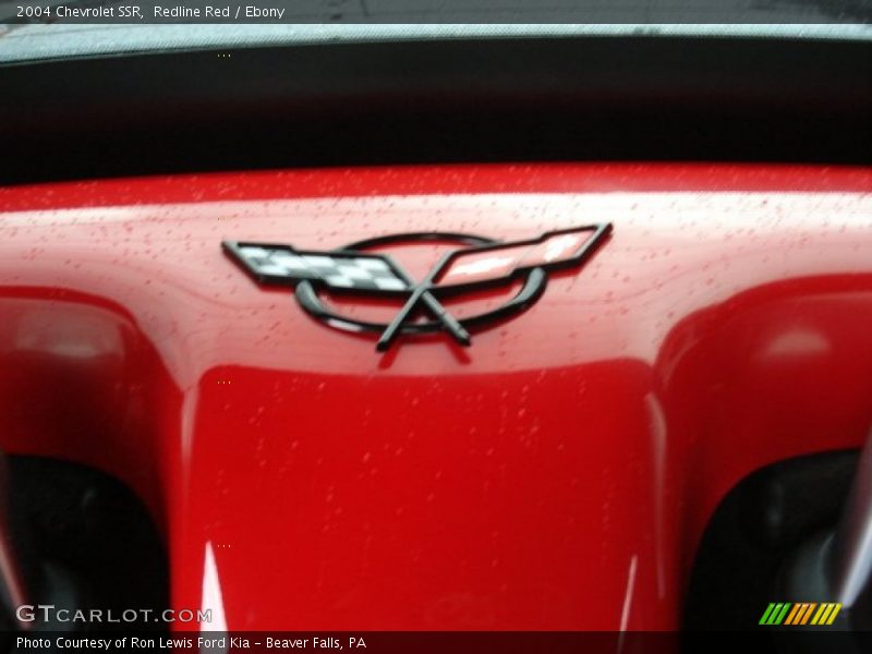 Redline Red / Ebony 2004 Chevrolet SSR