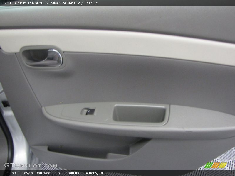 Silver Ice Metallic / Titanium 2011 Chevrolet Malibu LS