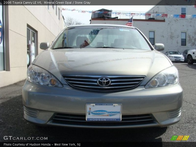 Mineral Green Opal / Stone Gray 2006 Toyota Camry LE V6