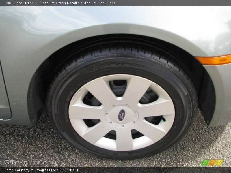 Titanium Green Metallic / Medium Light Stone 2006 Ford Fusion S