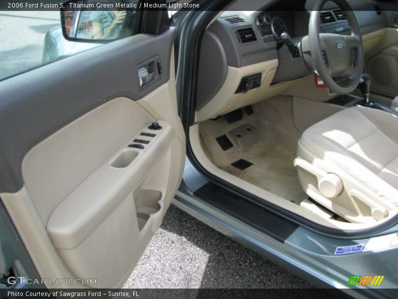 Titanium Green Metallic / Medium Light Stone 2006 Ford Fusion S