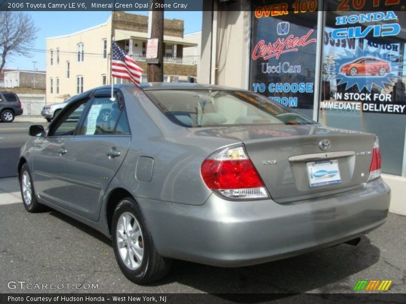 Mineral Green Opal / Stone Gray 2006 Toyota Camry LE V6