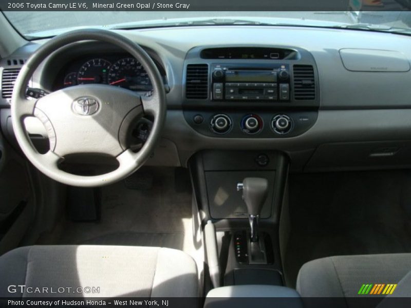 Mineral Green Opal / Stone Gray 2006 Toyota Camry LE V6
