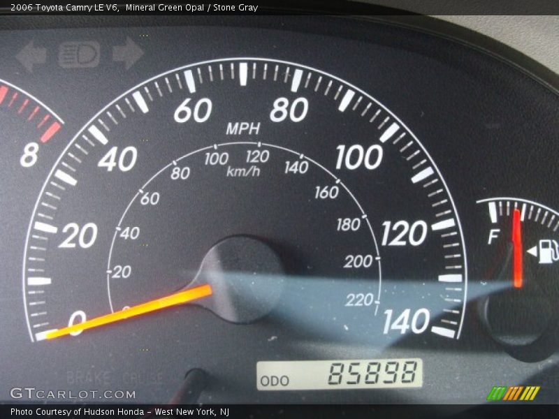 Mineral Green Opal / Stone Gray 2006 Toyota Camry LE V6