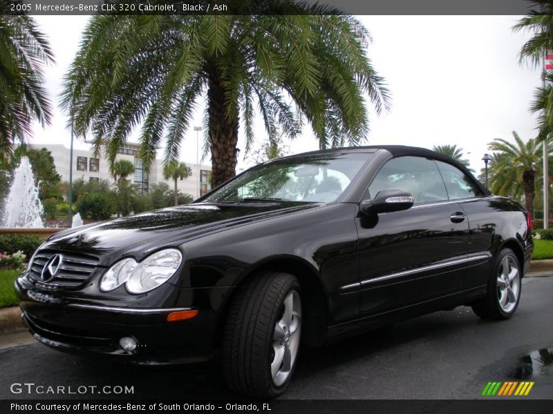 Black / Ash 2005 Mercedes-Benz CLK 320 Cabriolet