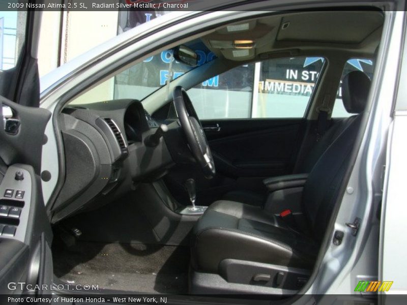 Radiant Silver Metallic / Charcoal 2009 Nissan Altima 2.5 SL