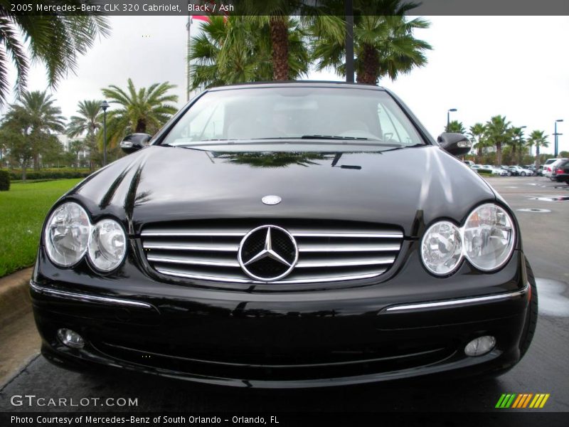 Black / Ash 2005 Mercedes-Benz CLK 320 Cabriolet