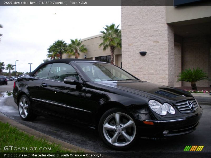 Black / Ash 2005 Mercedes-Benz CLK 320 Cabriolet