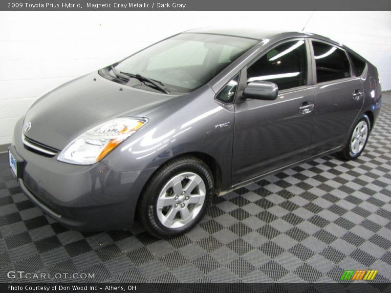 Magnetic Gray Metallic / Dark Gray 2009 Toyota Prius Hybrid