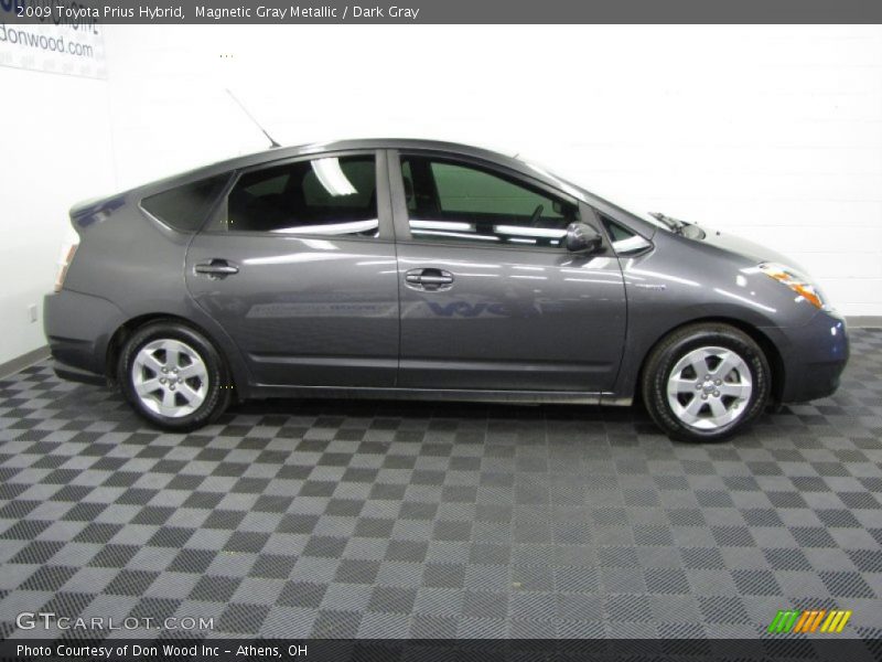 Magnetic Gray Metallic / Dark Gray 2009 Toyota Prius Hybrid