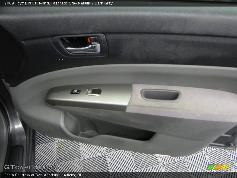 Magnetic Gray Metallic / Dark Gray 2009 Toyota Prius Hybrid