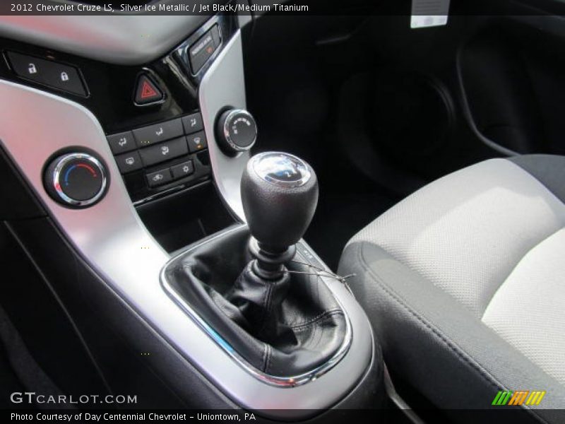 Silver Ice Metallic / Jet Black/Medium Titanium 2012 Chevrolet Cruze LS