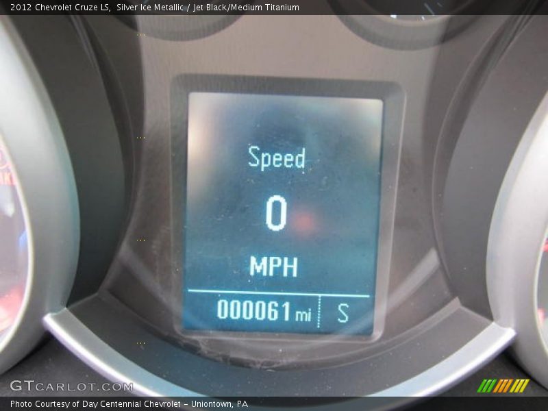 Silver Ice Metallic / Jet Black/Medium Titanium 2012 Chevrolet Cruze LS