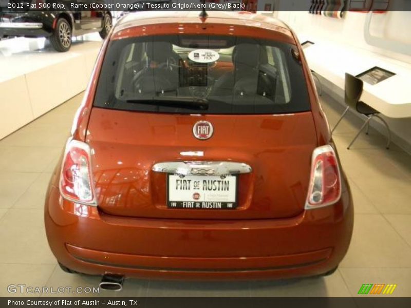 Rame (Copper Orange) / Tessuto Grigio/Nero (Grey/Black) 2012 Fiat 500 Pop