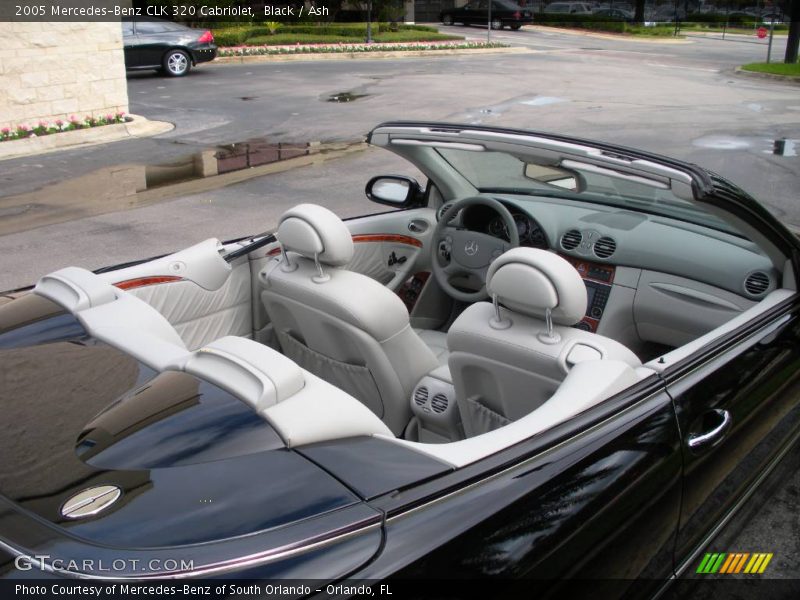 Black / Ash 2005 Mercedes-Benz CLK 320 Cabriolet