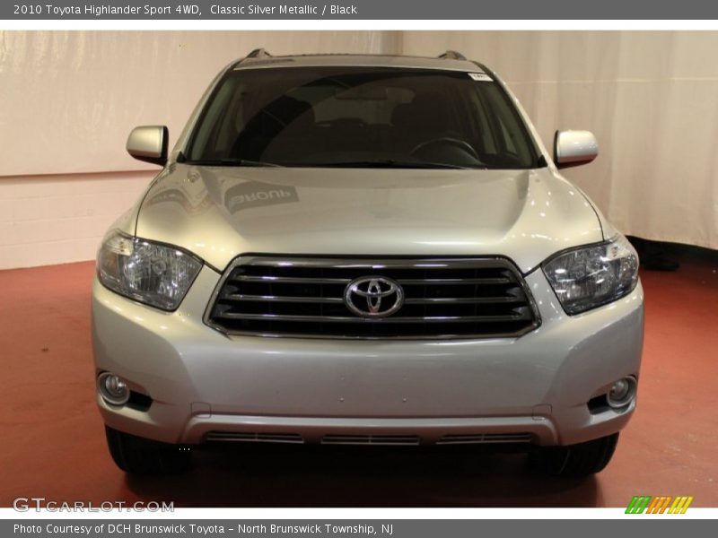 Classic Silver Metallic / Black 2010 Toyota Highlander Sport 4WD