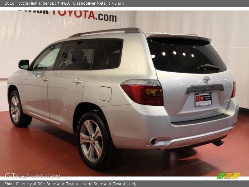 Classic Silver Metallic / Black 2010 Toyota Highlander Sport 4WD