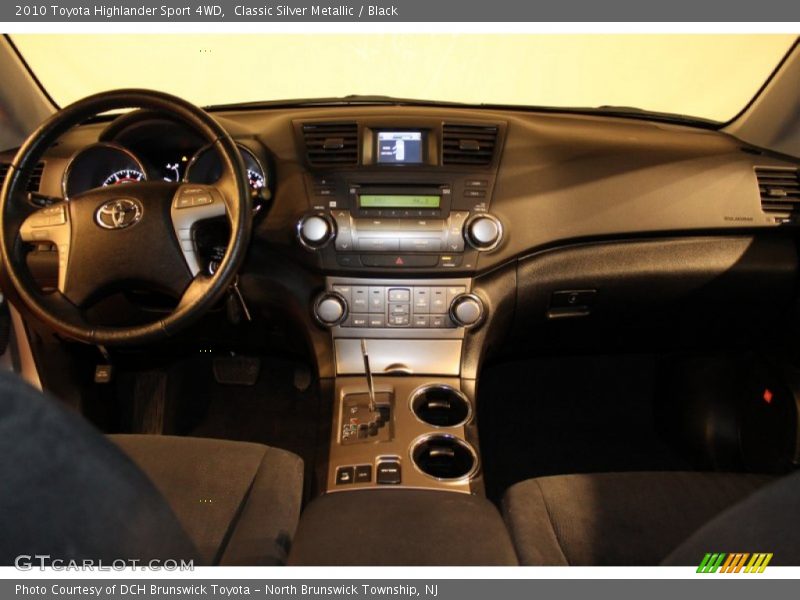 Classic Silver Metallic / Black 2010 Toyota Highlander Sport 4WD