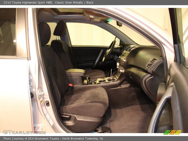 Classic Silver Metallic / Black 2010 Toyota Highlander Sport 4WD
