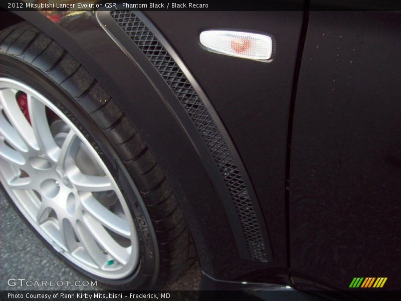 Phantom Black / Black Recaro 2012 Mitsubishi Lancer Evolution GSR