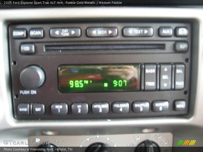 Pueblo Gold Metallic / Medium Pebble 2005 Ford Explorer Sport Trac XLT 4x4