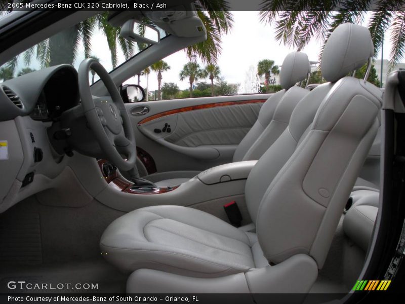 Black / Ash 2005 Mercedes-Benz CLK 320 Cabriolet