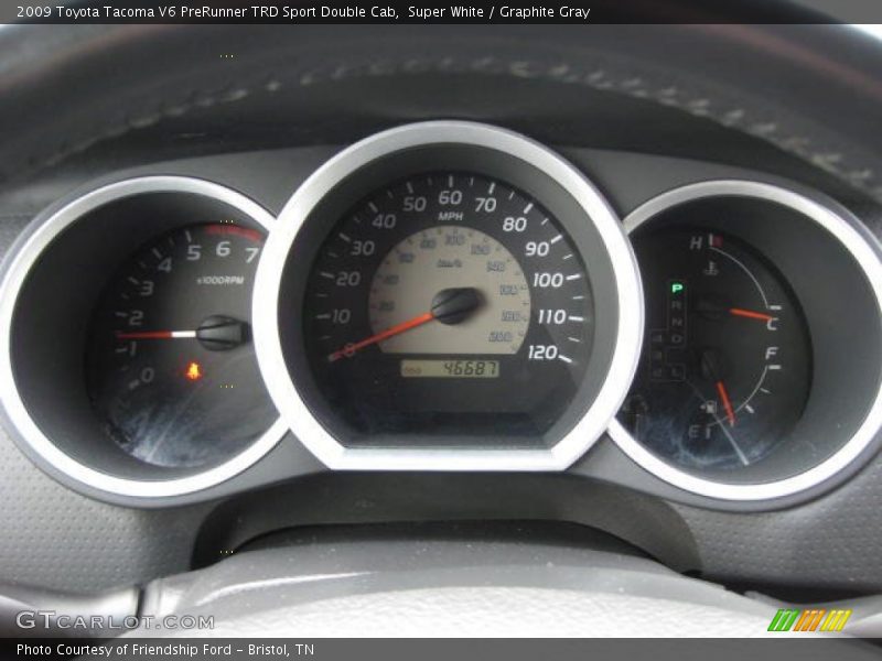 Super White / Graphite Gray 2009 Toyota Tacoma V6 PreRunner TRD Sport Double Cab