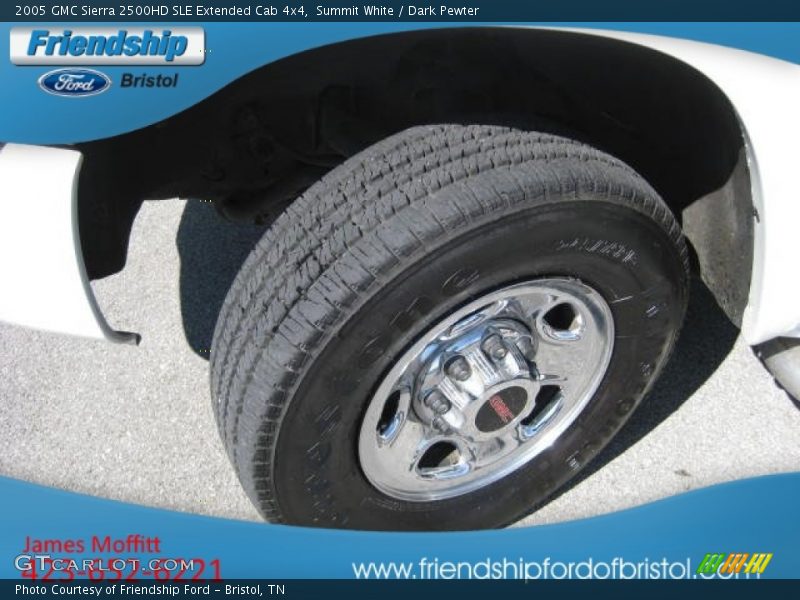 Summit White / Dark Pewter 2005 GMC Sierra 2500HD SLE Extended Cab 4x4