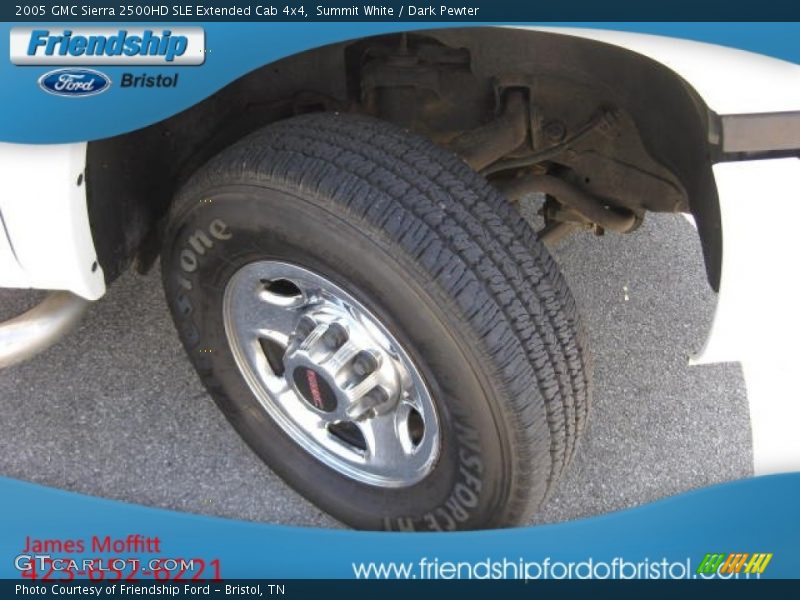 Summit White / Dark Pewter 2005 GMC Sierra 2500HD SLE Extended Cab 4x4