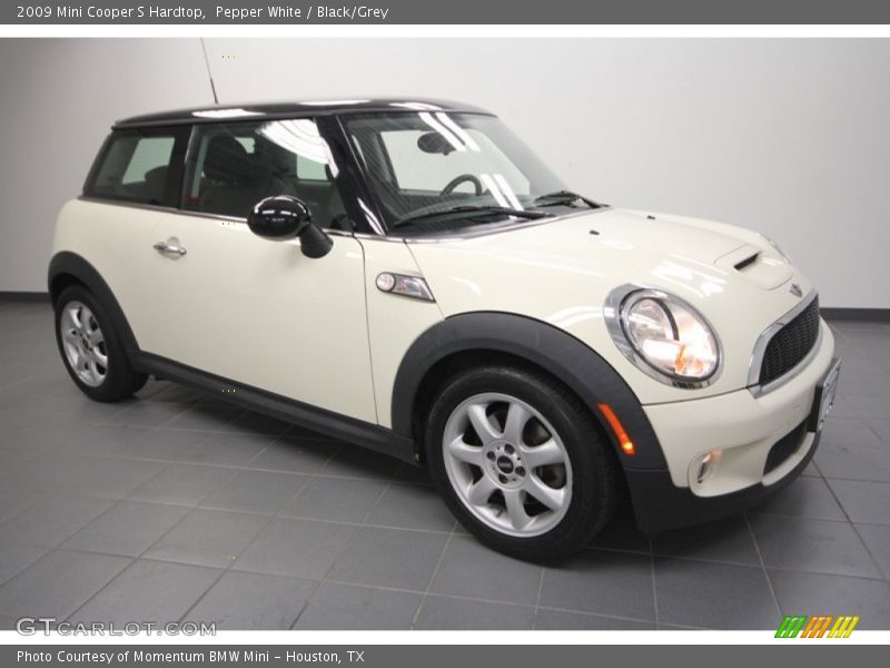 Pepper White / Black/Grey 2009 Mini Cooper S Hardtop