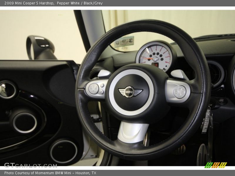 Pepper White / Black/Grey 2009 Mini Cooper S Hardtop