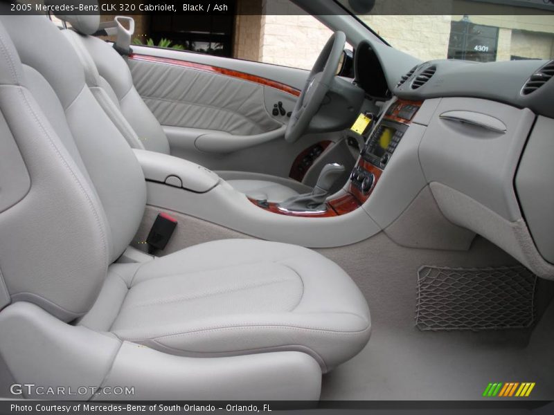 Black / Ash 2005 Mercedes-Benz CLK 320 Cabriolet