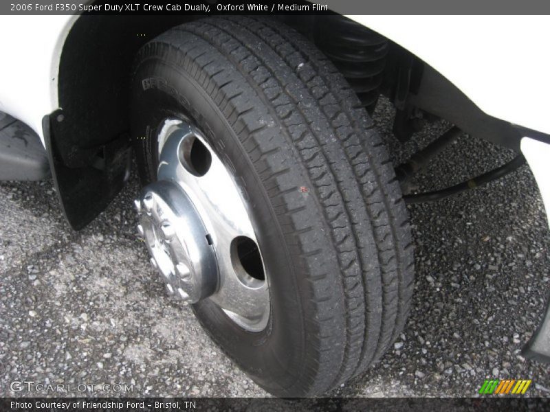 Oxford White / Medium Flint 2006 Ford F350 Super Duty XLT Crew Cab Dually