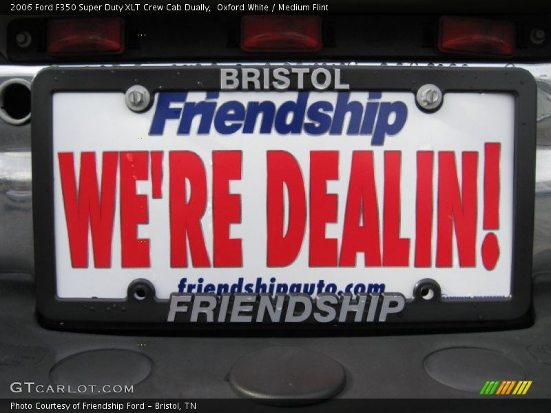 Oxford White / Medium Flint 2006 Ford F350 Super Duty XLT Crew Cab Dually