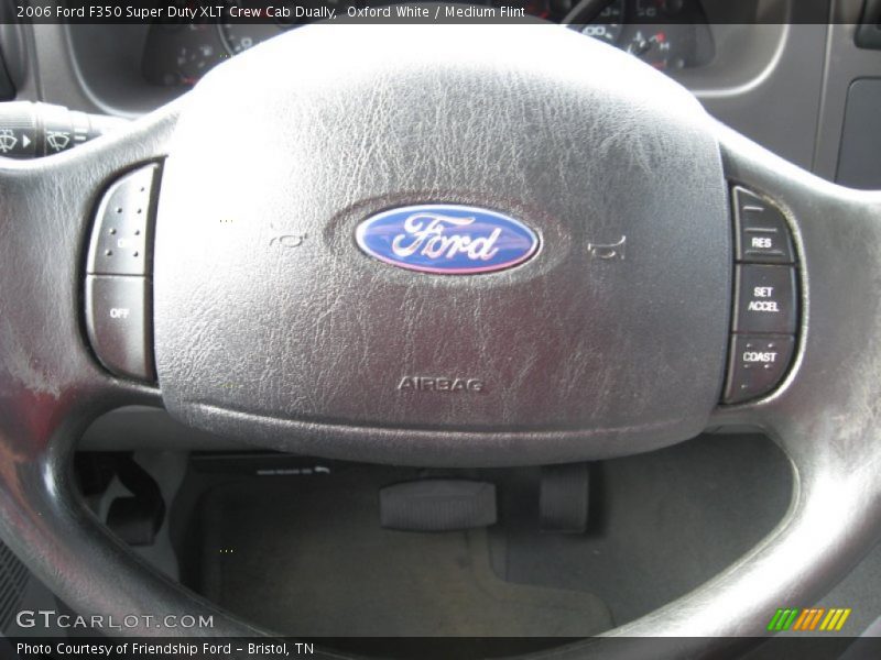 Oxford White / Medium Flint 2006 Ford F350 Super Duty XLT Crew Cab Dually