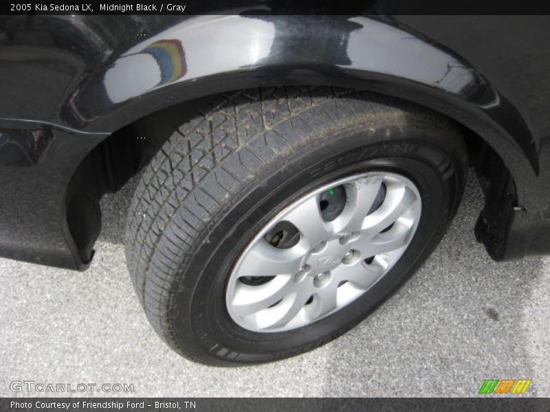 Midnight Black / Gray 2005 Kia Sedona LX