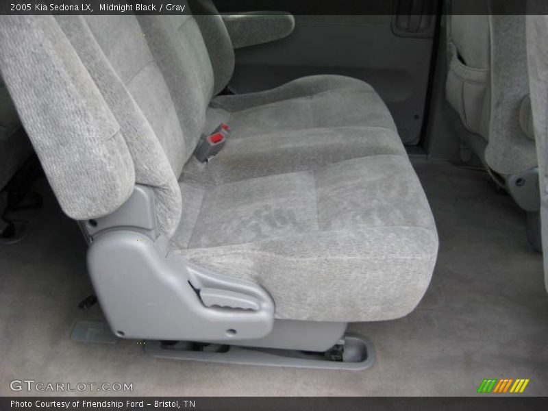 Midnight Black / Gray 2005 Kia Sedona LX