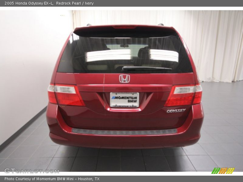 Redrock Pearl / Ivory 2005 Honda Odyssey EX-L