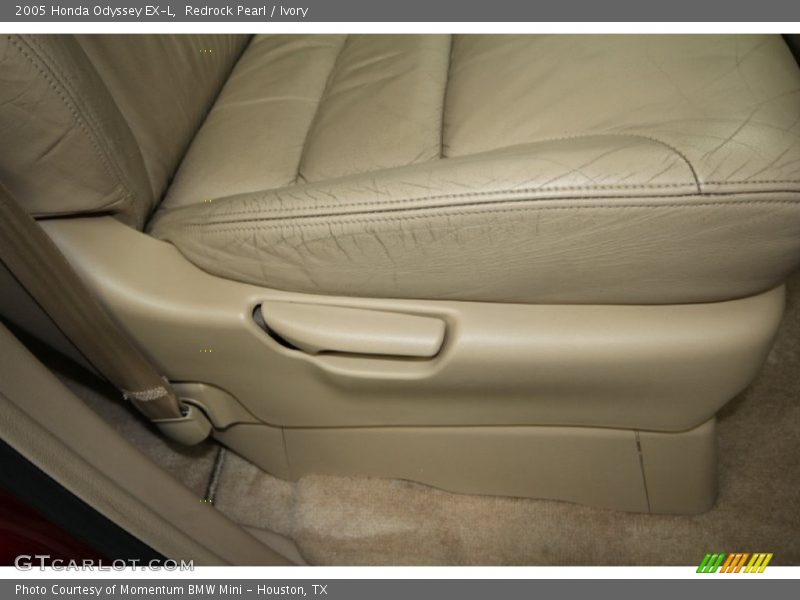 Redrock Pearl / Ivory 2005 Honda Odyssey EX-L