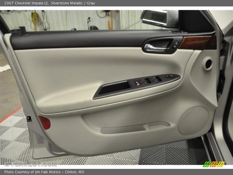 Silverstone Metallic / Gray 2007 Chevrolet Impala LS
