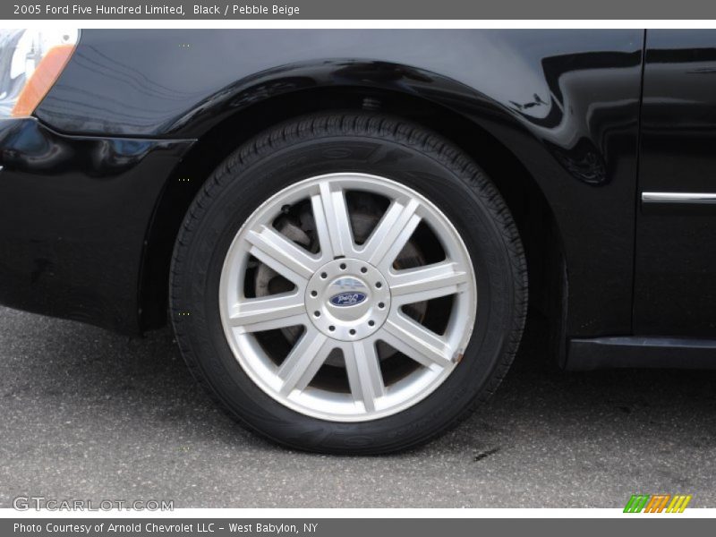 Black / Pebble Beige 2005 Ford Five Hundred Limited